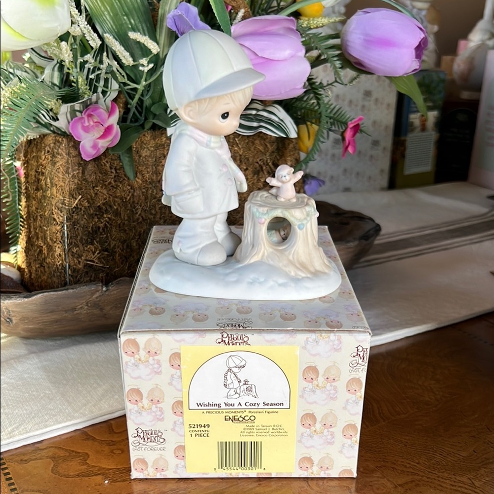 Precious Moments Wishing You a Cozy Season Figurine